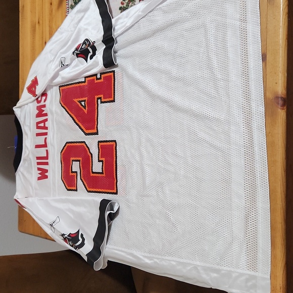 NFL Buccaneers 2XL Reebok #24 William NWT - Picture 6 of 6